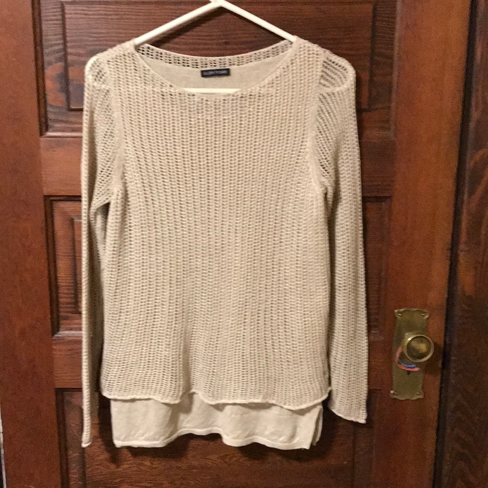 Women’s sweater